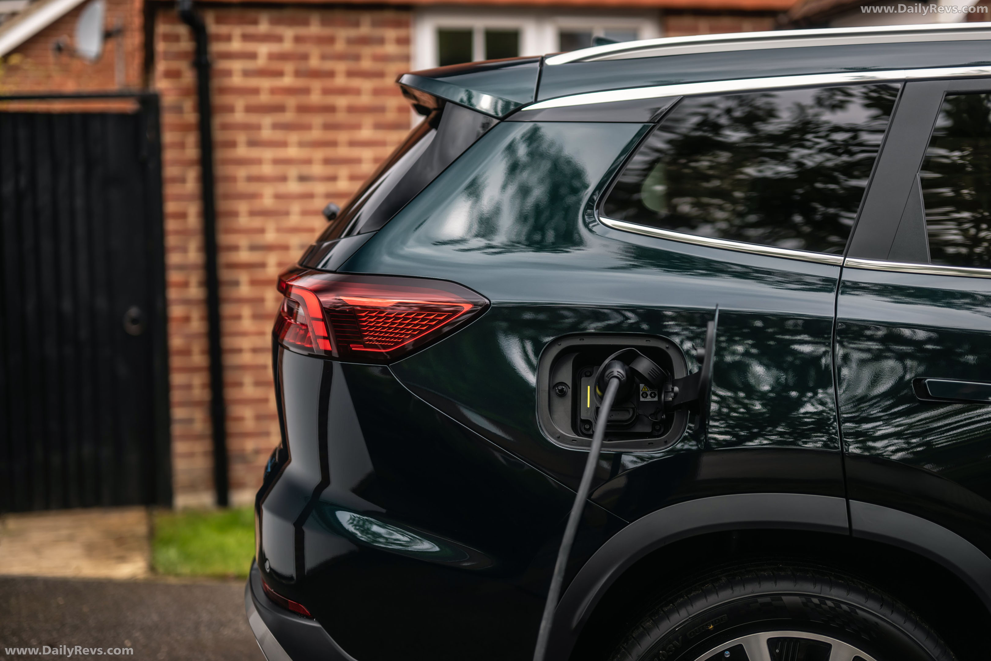 2026 Chery Automobiles Tiggo 8 Super Hybrid UK Version Exterior